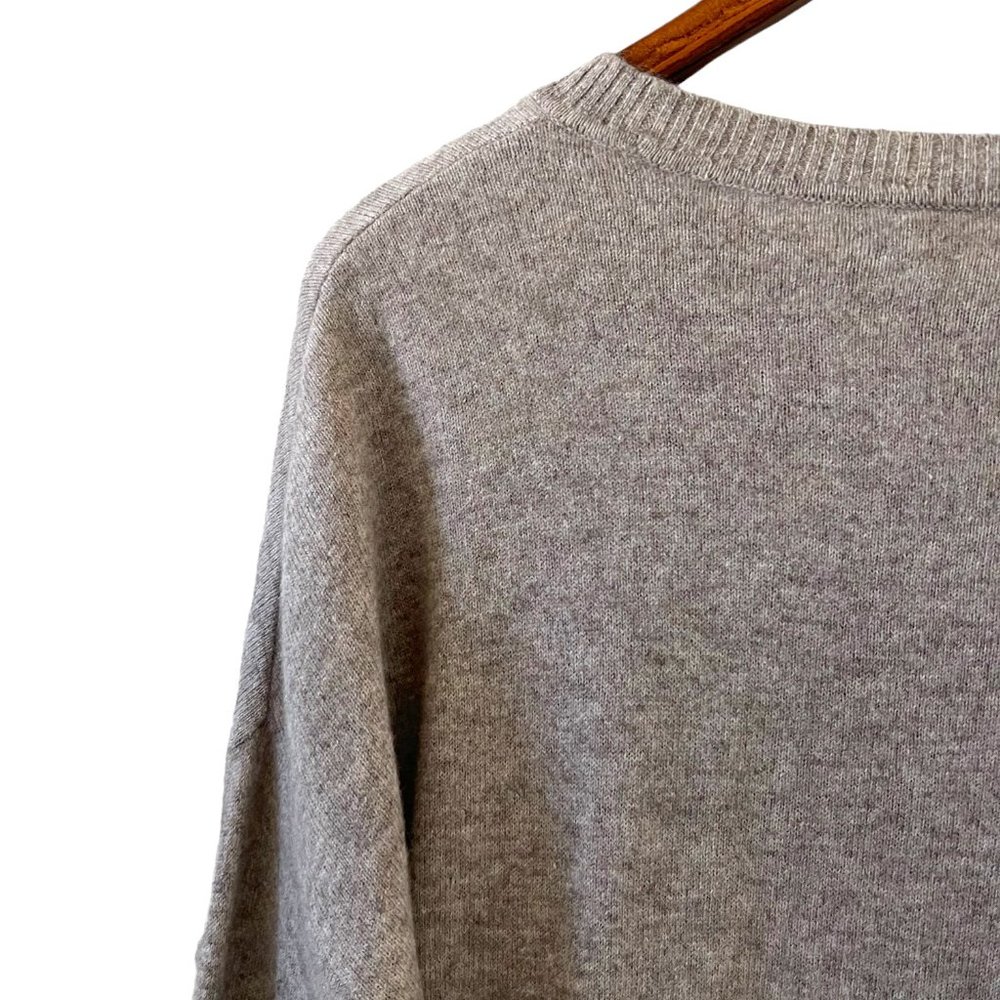 Tahari Gray Crew Neck Sweater - Picture 8 of 12